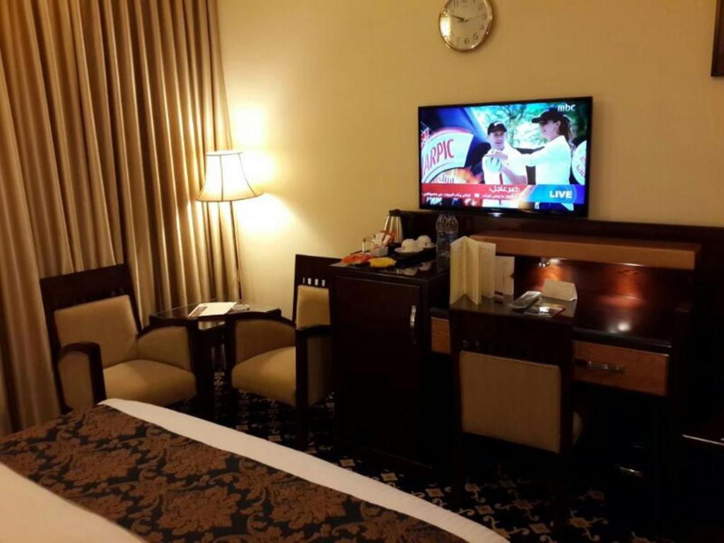 Al Thuraya Hotel Amman Buitenkant foto
